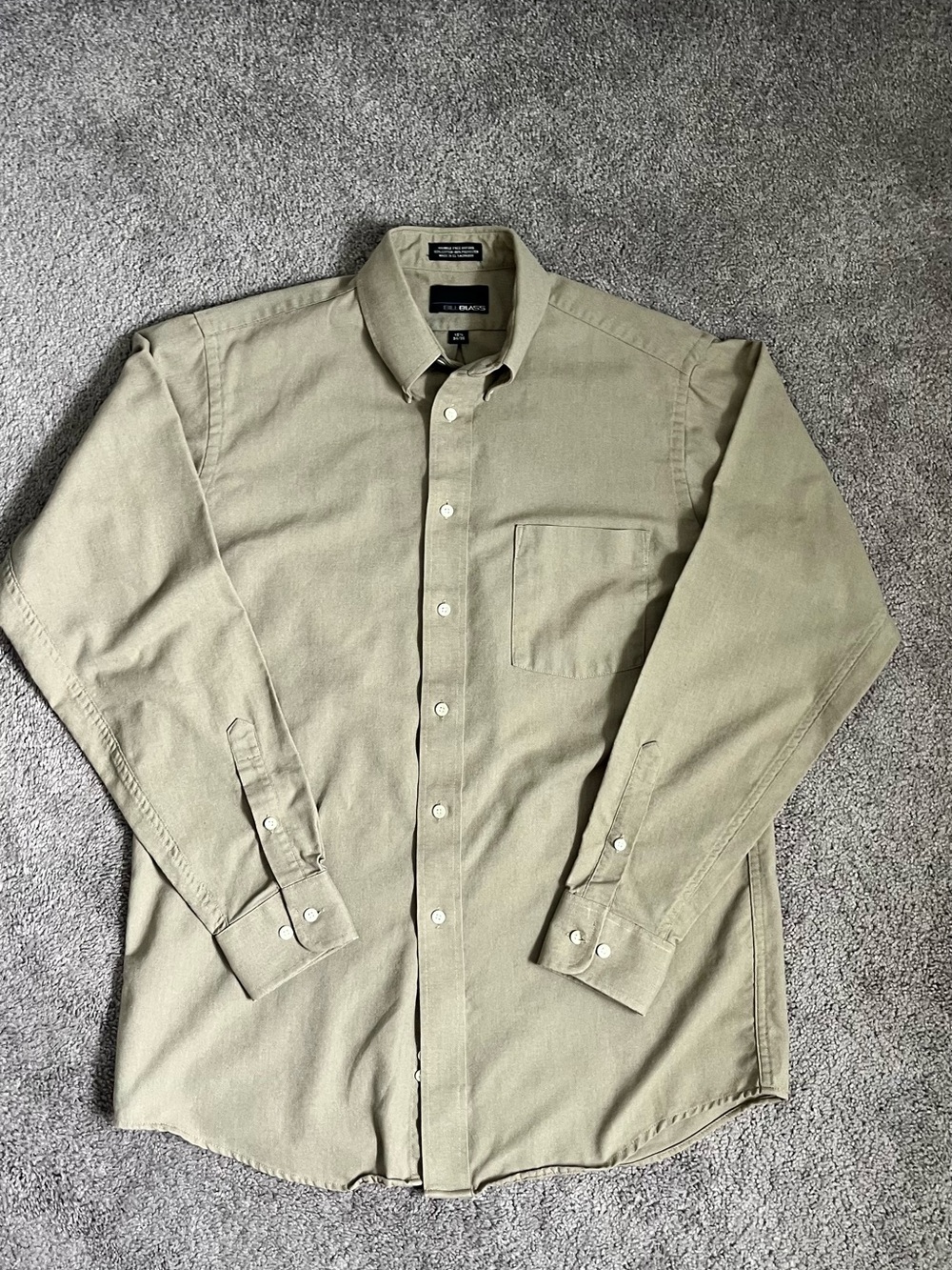 bill blass Men's Olive Green Long-Sleeve Button-Down Shirt